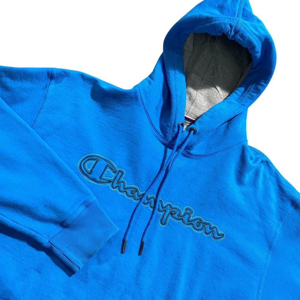 Champion‎ Men's Blue Long Sleeve Legacy Neon Spray-Powerblend Logo Sweatshirt